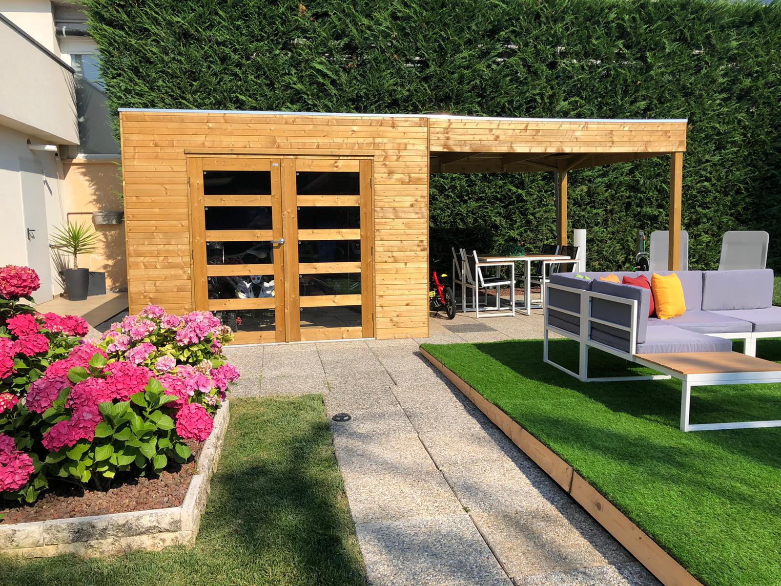 Casetta in legno da giardino Casetta in legno da giardino