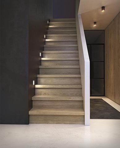 Rivestimento gradini legno Rivestimenti gradini legno