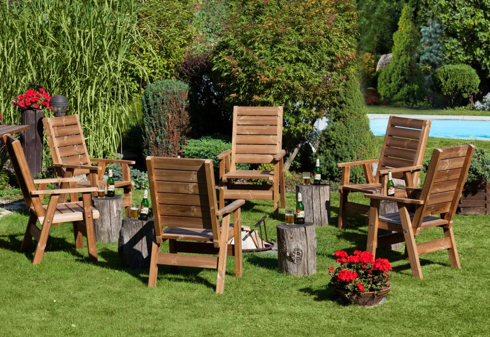 Tavole e Panche in legno thermowood Tavole e Panche in legno thermowood